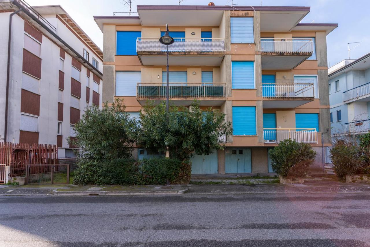 Casa Di Annika - Vista Laguna E Parcheggio Privato グラード エクステリア 写真